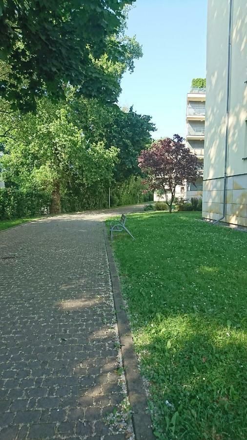 Quiet And Spacious Apartment With Garage Option Krakau Buitenkant foto