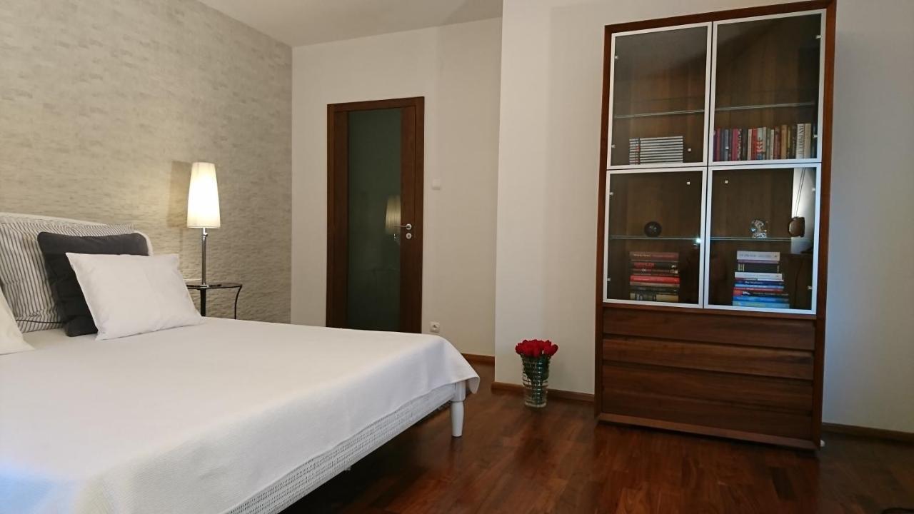 Quiet And Spacious Apartment With Garage Option Krakau Buitenkant foto